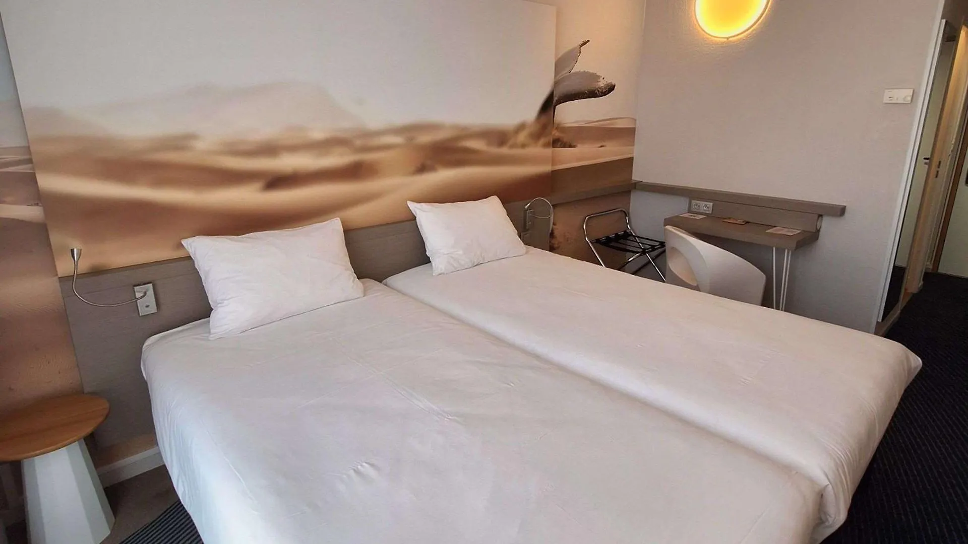 Ibis Styles Toulon Centre Port Hotel