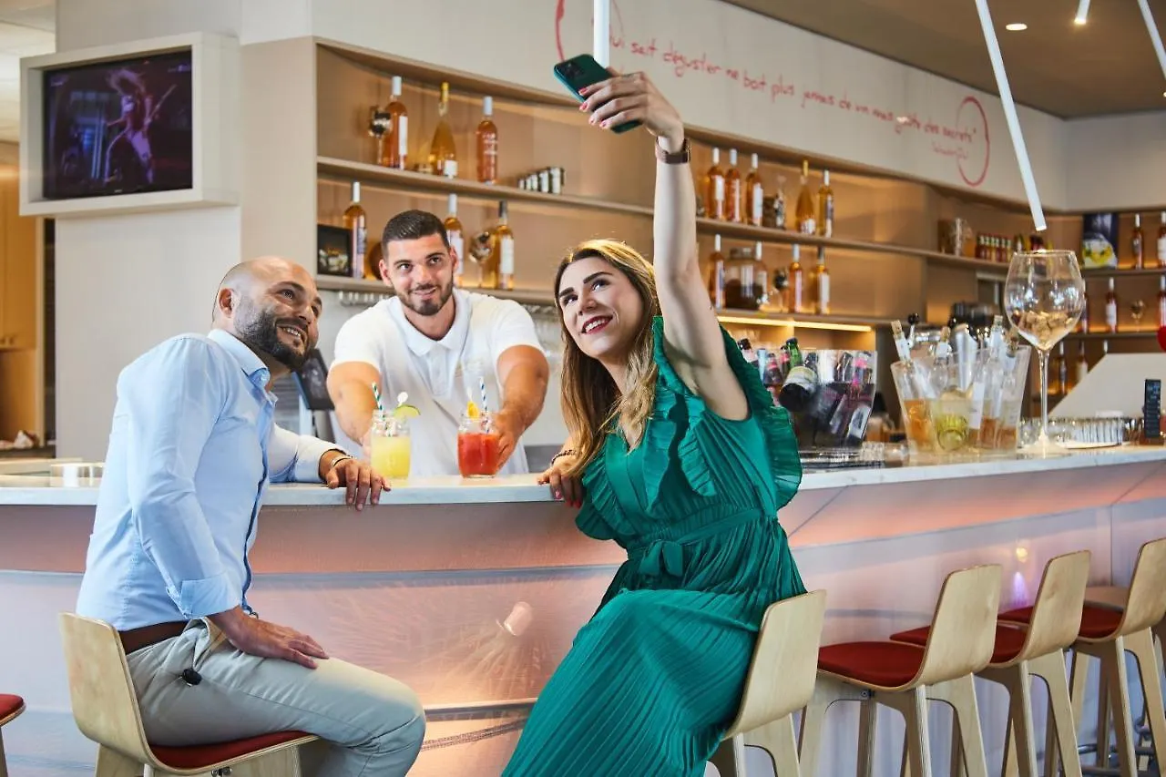 ***  Ibis Styles Toulon Centre Port Hotel France