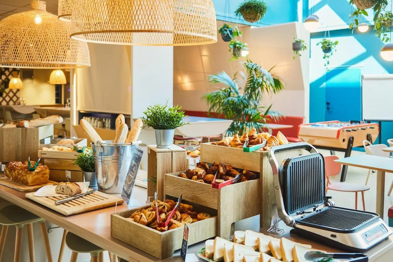 Ibis Styles Toulon Centre Port Hotel
